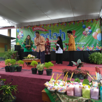 Pemotongan Tumpeng